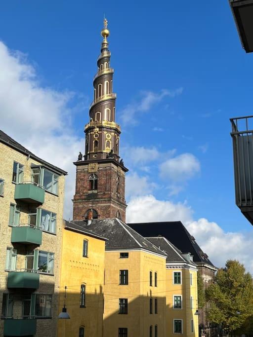Cozy Apartment In Christianshavn W Two Balconies. København Eksteriør billede